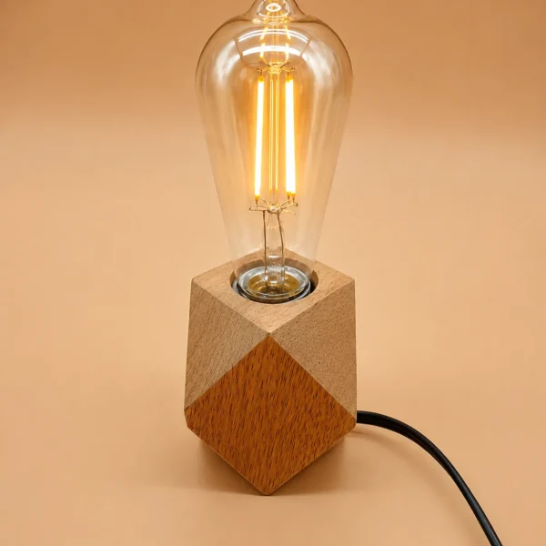 Lámpara de Mesa de Madera